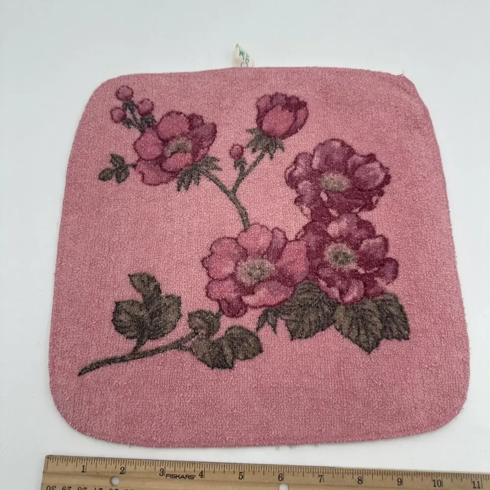 Vintage Cannon 2 Bath Towels 1 Wash Cloth Pink Floral 23
